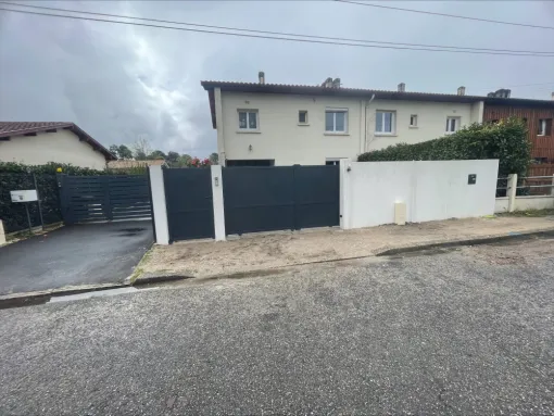 Création de clôture maçonnée d'une maison individuelle à Gujan-Mestras, Gironde, CASARENOVA